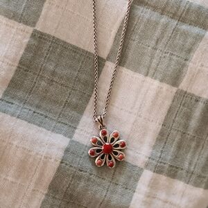 Daisy flower 🌼  Necklace Reversible